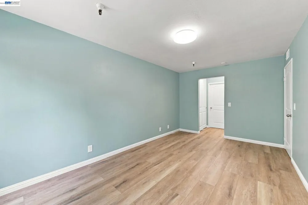 1775 Panda Way #103 Hayward, CA 94541
