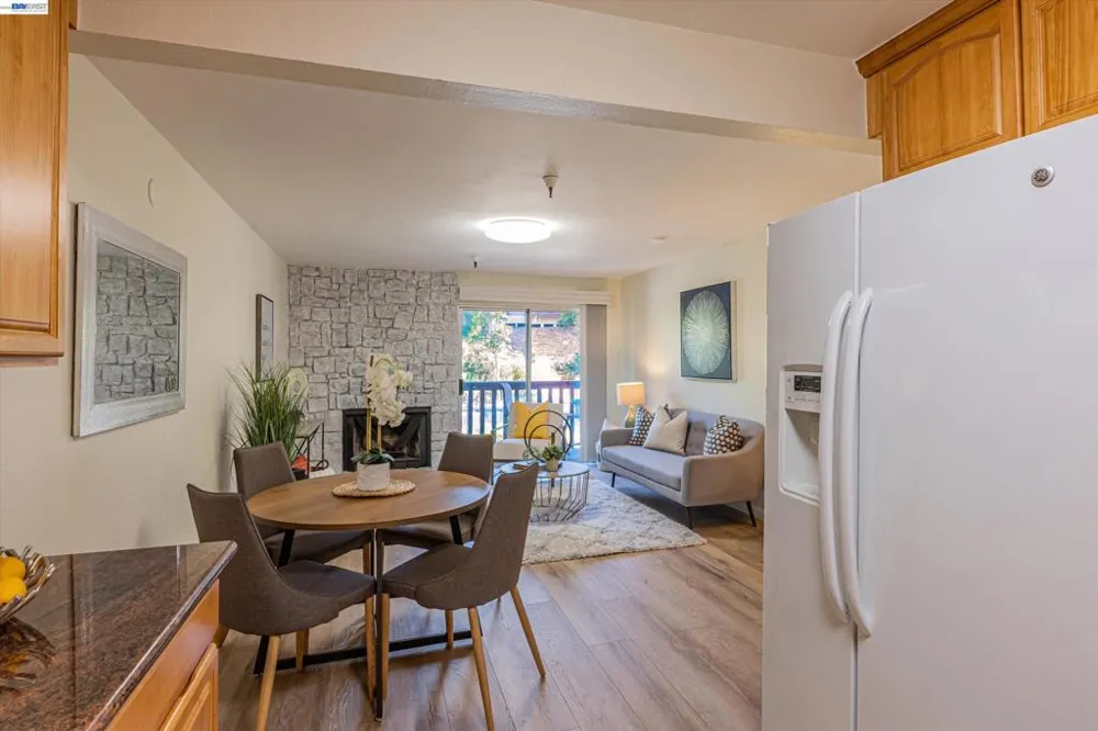 1775 Panda Way #103 Hayward, CA 94541