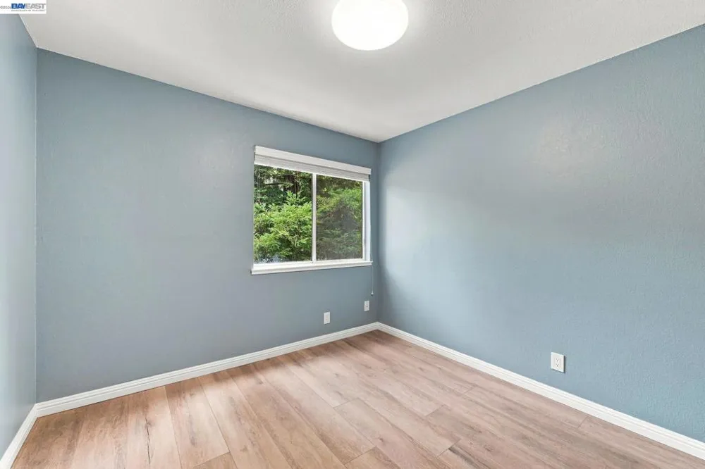 1775 Panda Way #103 Hayward, CA 94541