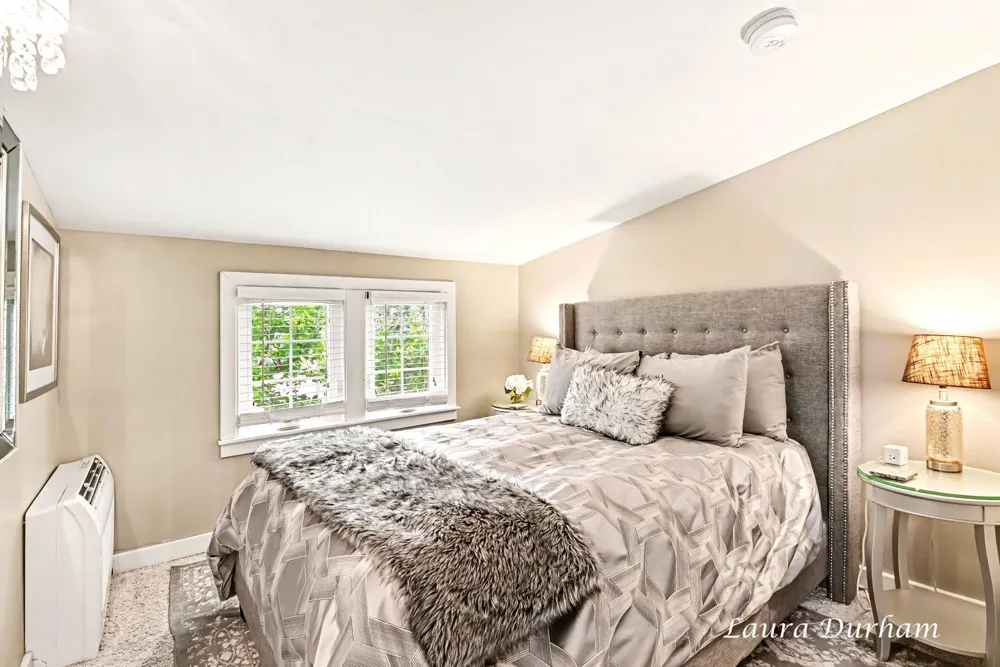 15 E Wall Street Douglas, MI 49406