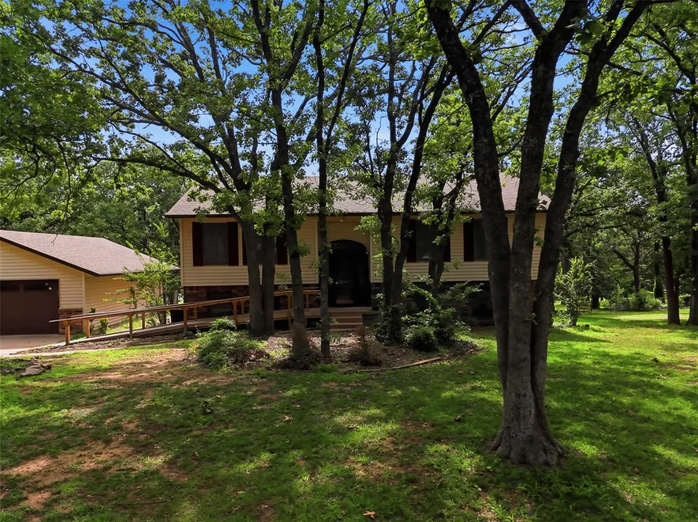870776 S Hickory E Chandler, OK 74834