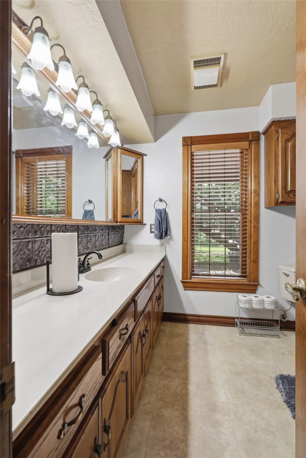 870776 S Hickory E Chandler, OK 74834