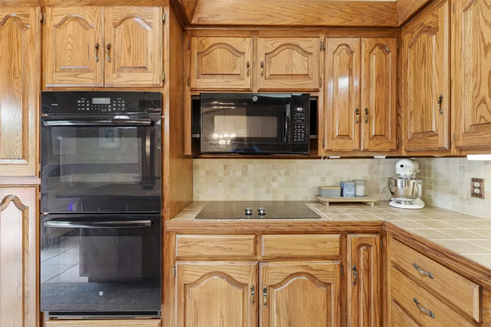 870776 S Hickory E Chandler, OK 74834