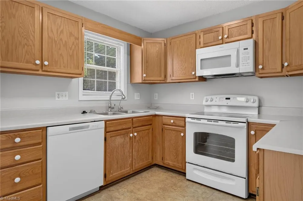 2610 Eldermont Street Burlington, NC 27215