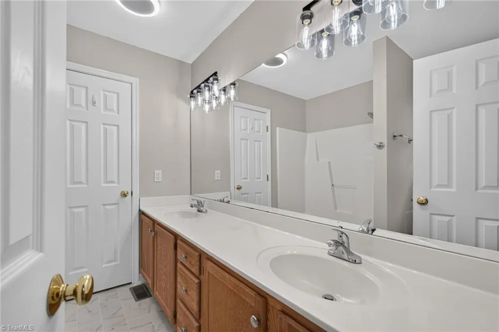 2610 Eldermont Street Burlington, NC 27215
