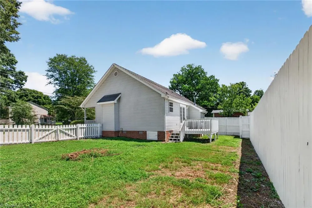 2610 Eldermont Street Burlington, NC 27215