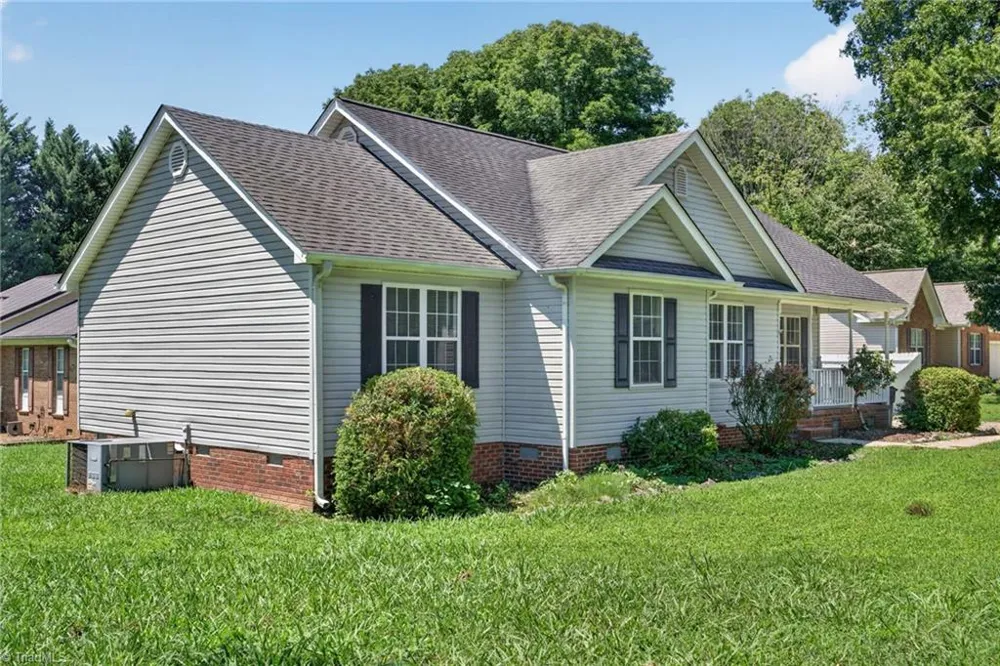 2610 Eldermont Street Burlington, NC 27215