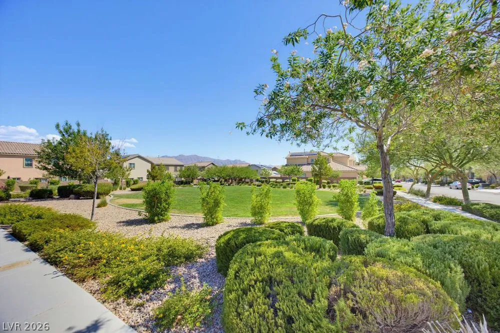 9138 Irish Elk Avenue Las Vegas, NV 89149