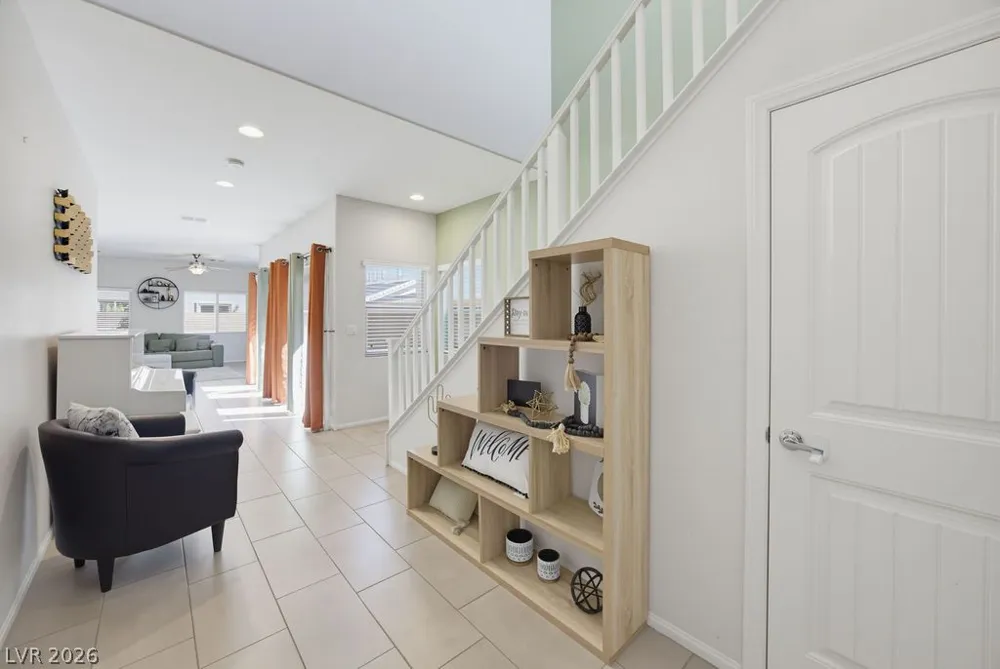 9138 Irish Elk Avenue Las Vegas, NV 89149