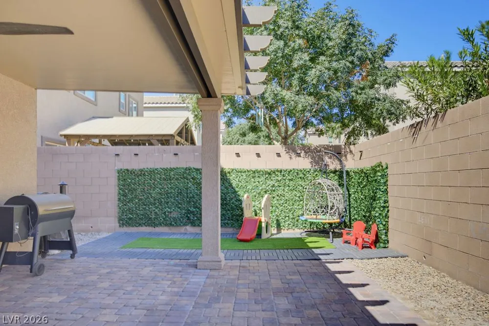 9138 Irish Elk Avenue Las Vegas, NV 89149