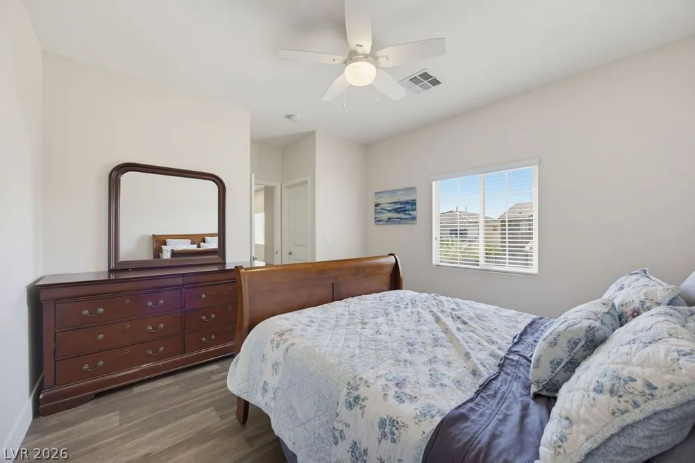 9138 Irish Elk Avenue Las Vegas, NV 89149