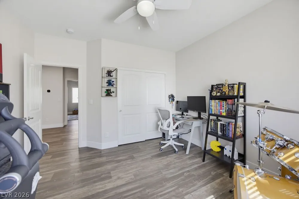 9138 Irish Elk Avenue Las Vegas, NV 89149