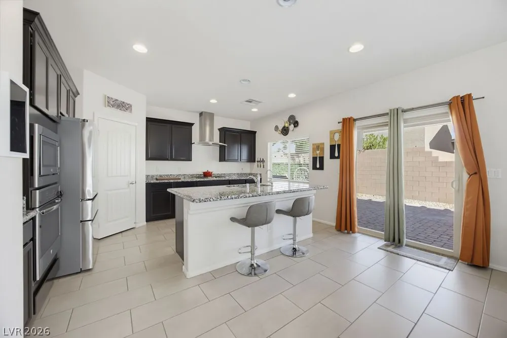 9138 Irish Elk Avenue Las Vegas, NV 89149