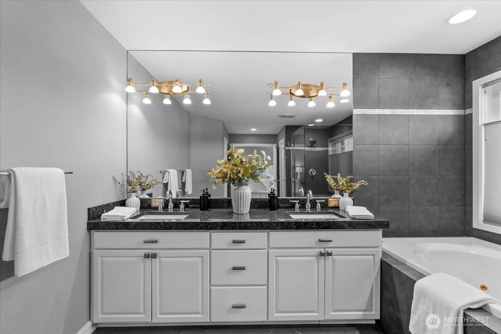 14329 SE 84th Court Newcastle, WA 98059