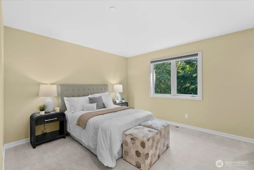 14329 SE 84th Court Newcastle, WA 98059