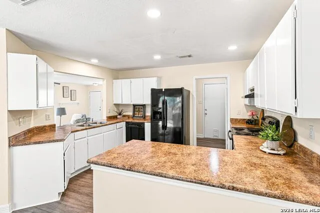 6883 CANARY MEADOW DR Converse, TX 78109