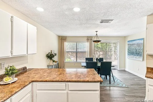 6883 CANARY MEADOW DR Converse, TX 78109