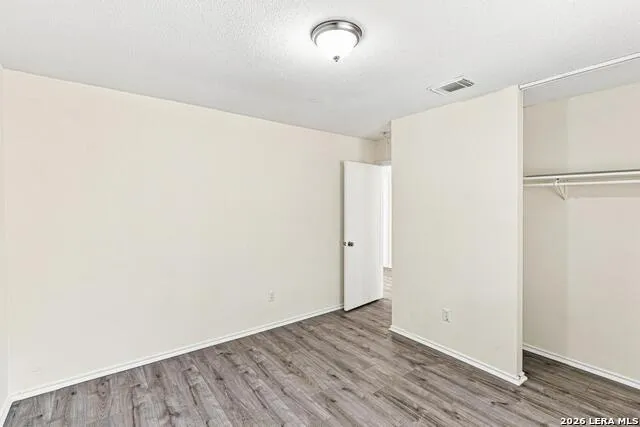 6883 CANARY MEADOW DR Converse, TX 78109