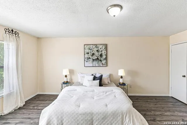 6883 CANARY MEADOW DR Converse, TX 78109