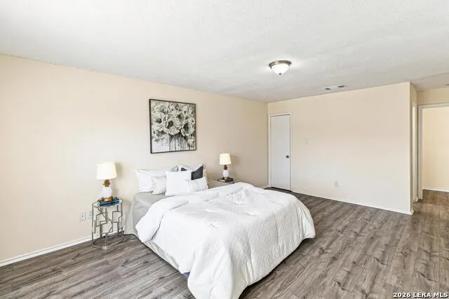 6883 CANARY MEADOW DR Converse, TX 78109