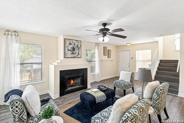 6883 CANARY MEADOW DR Converse, TX 78109