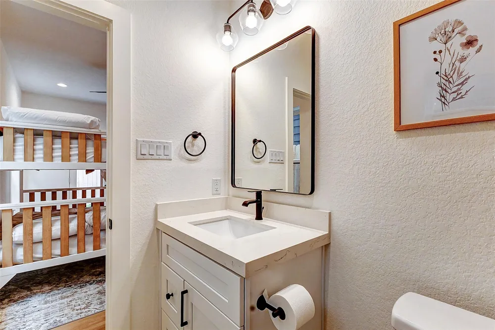 3813 Harvard Street Houston, TX 77018