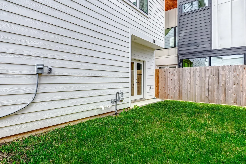 3813 Harvard Street Houston, TX 77018
