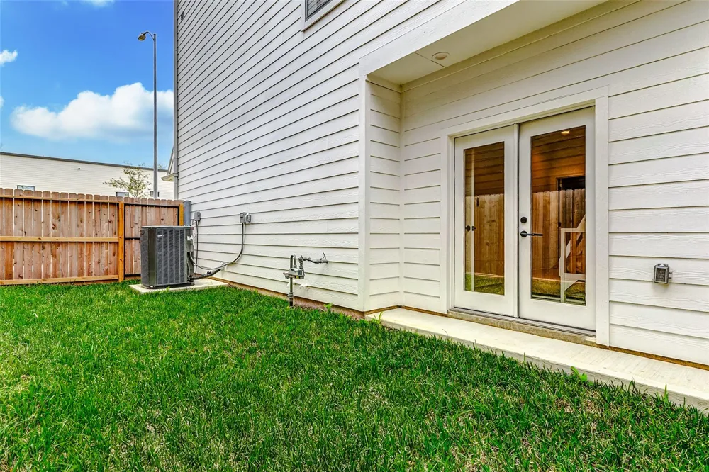 3813 Harvard Street Houston, TX 77018