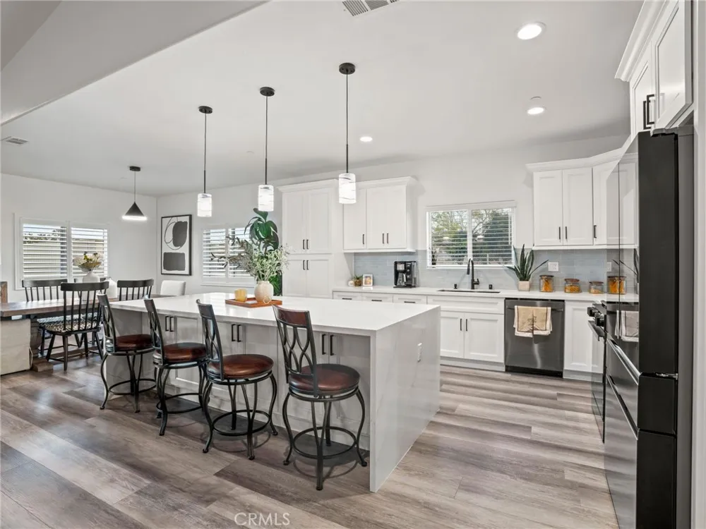 11383 Maple Hesperia, CA 92345
