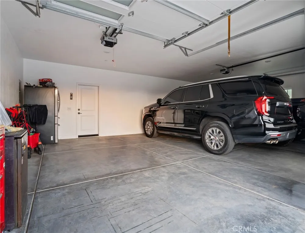 11383 Maple Hesperia, CA 92345