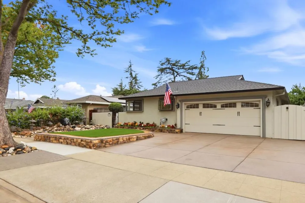 1435 Melwood Drive San Jose, CA 95118