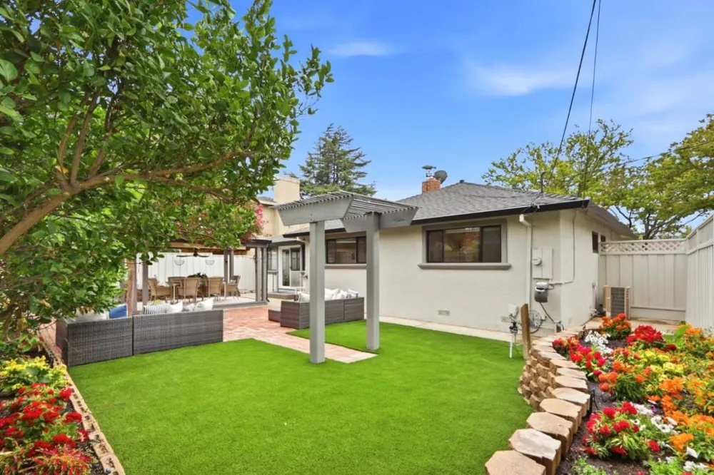 1435 Melwood Drive San Jose, CA 95118