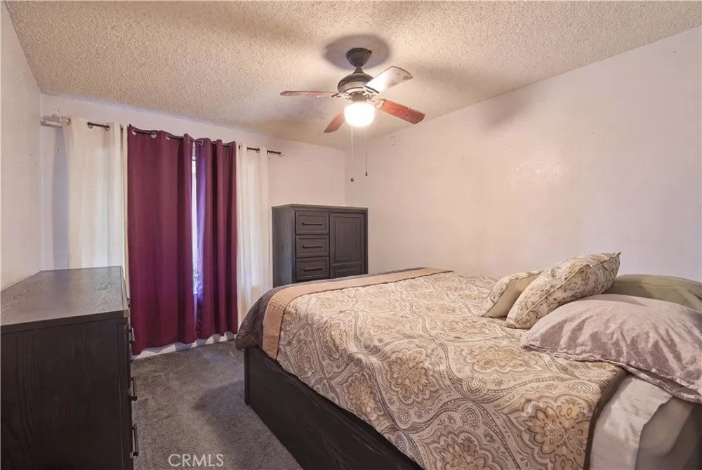 37617 27th E Palmdale, CA 93550