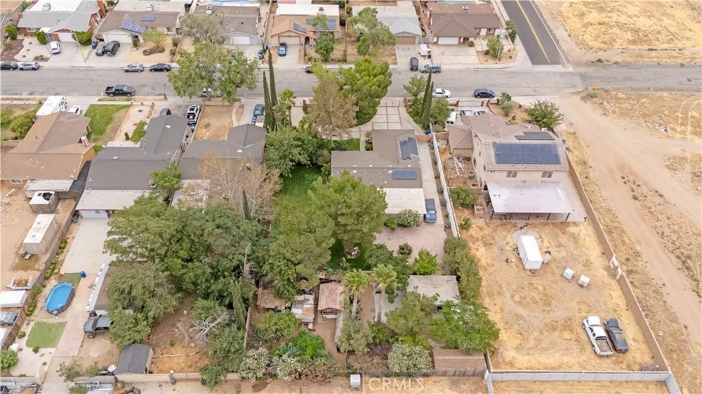 37617 27th E Palmdale, CA 93550