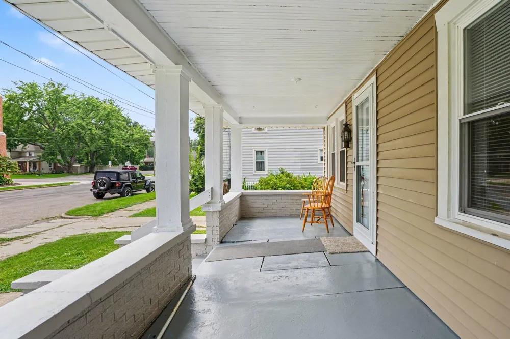 4154155 Clay Street Niles, MI 49120