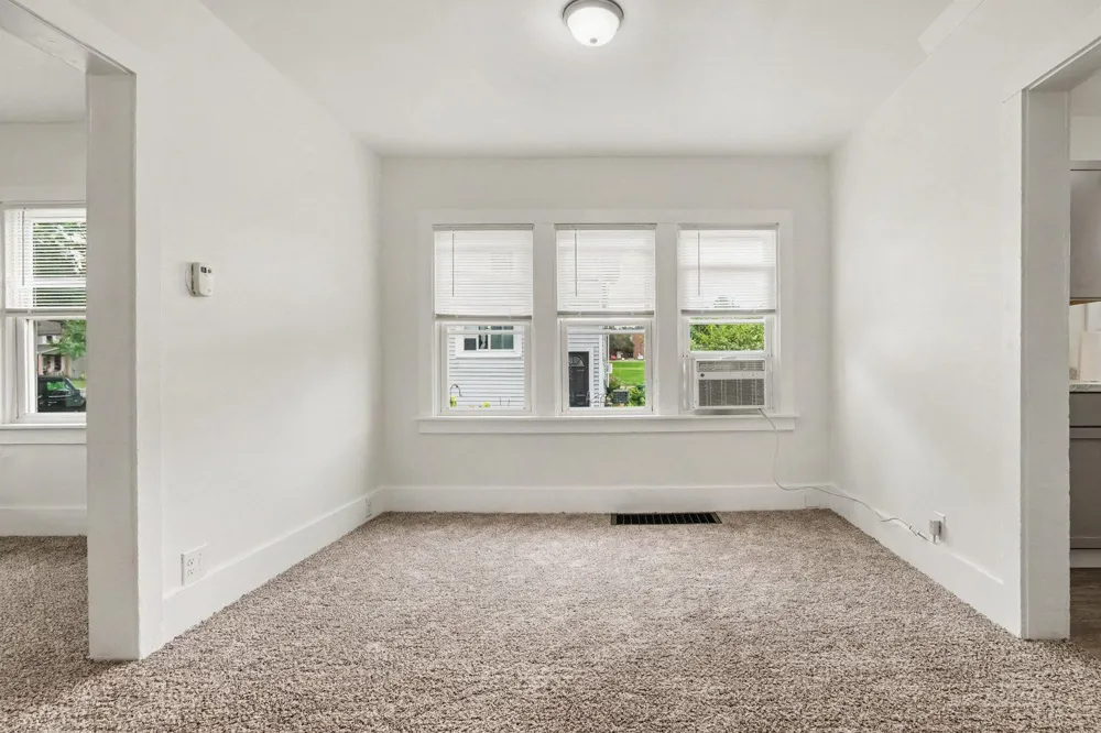 4154155 Clay Street Niles, MI 49120