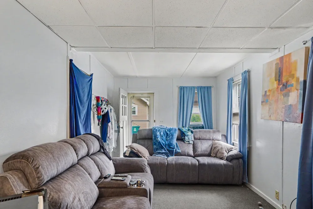 4154155 Clay Street Niles, MI 49120