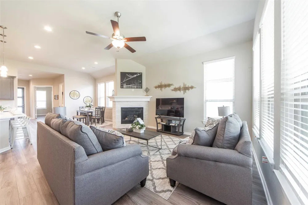 2151 Long Spring Drive Missouri City, TX 77459