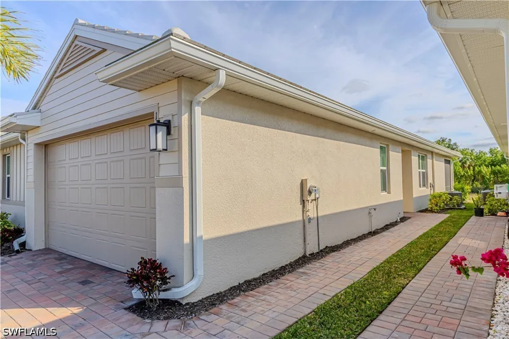 ENBROOK LOOP Naples, FL 34114