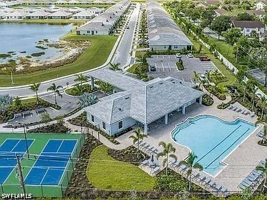 ENBROOK LOOP Naples, FL 34114