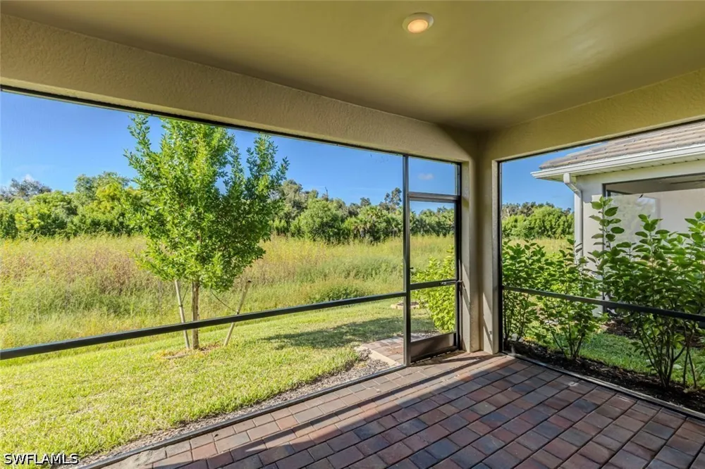 ENBROOK LOOP Naples, FL 34114