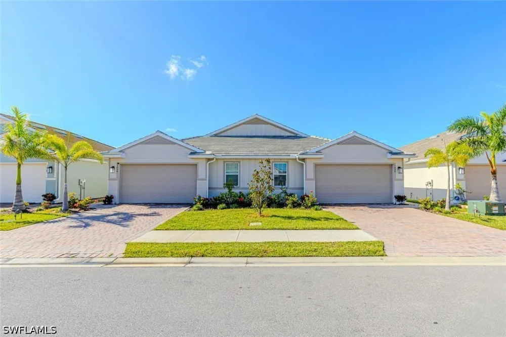 ENBROOK LOOP Naples, FL 34114