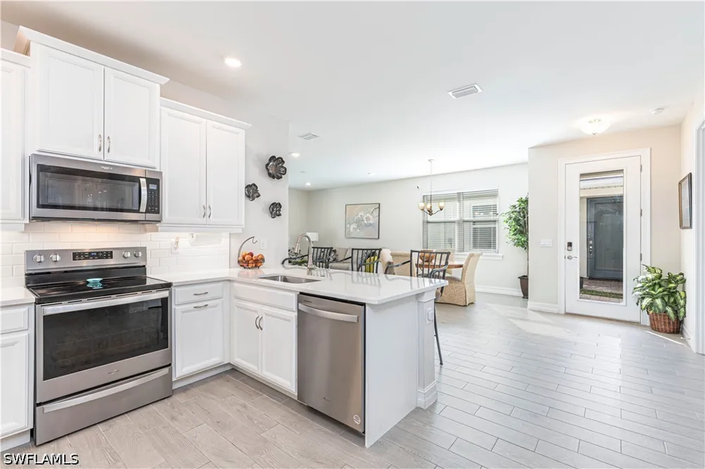 ENBROOK LOOP Naples, FL 34114