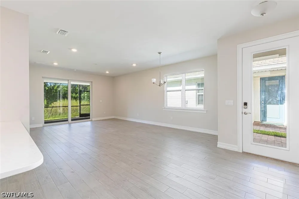 ENBROOK LOOP Naples, FL 34114