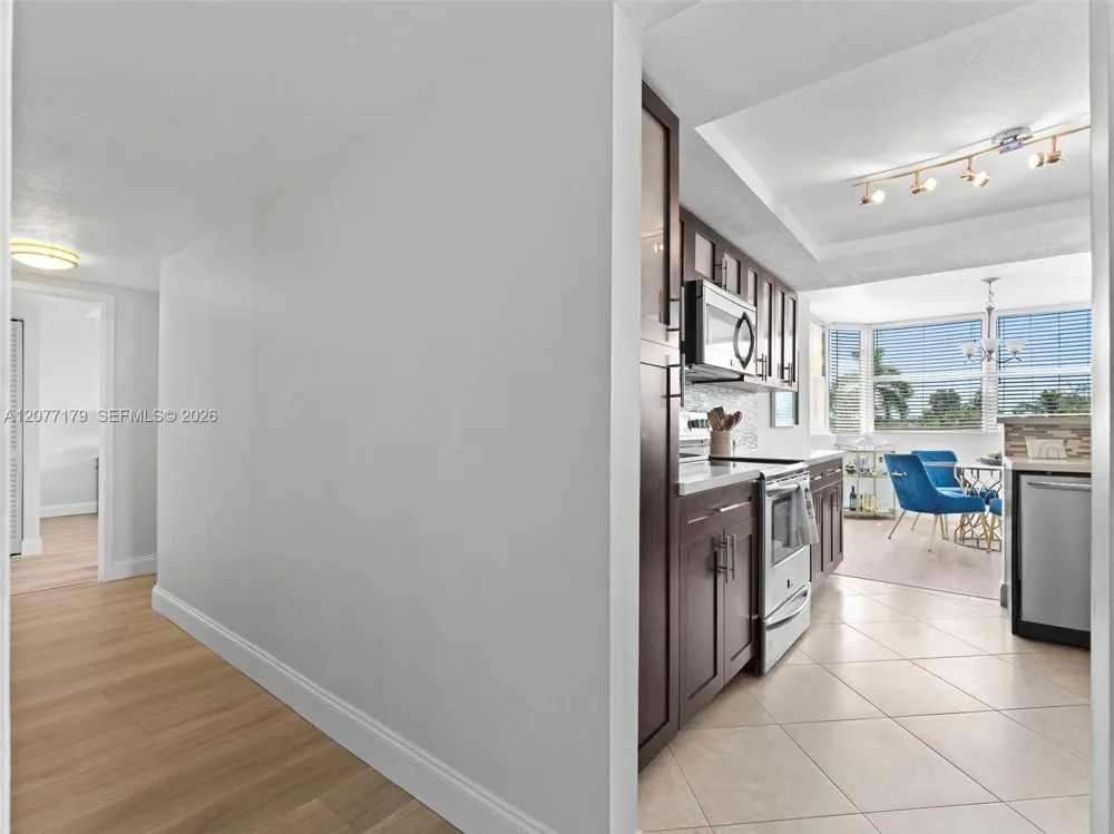 16546 NE 26th Ave #4G North Miami Beach, FL 33160