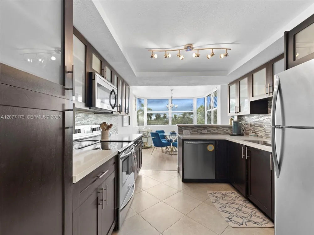 16546 NE 26th Ave #4G North Miami Beach, FL 33160