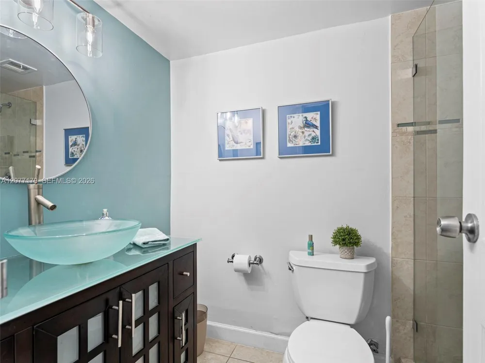 16546 NE 26th Ave #4G North Miami Beach, FL 33160