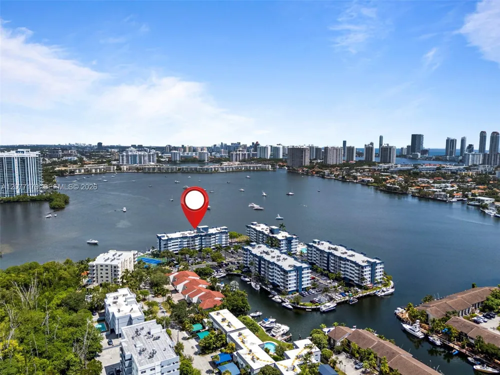 16546 NE 26th Ave #4G North Miami Beach, FL 33160