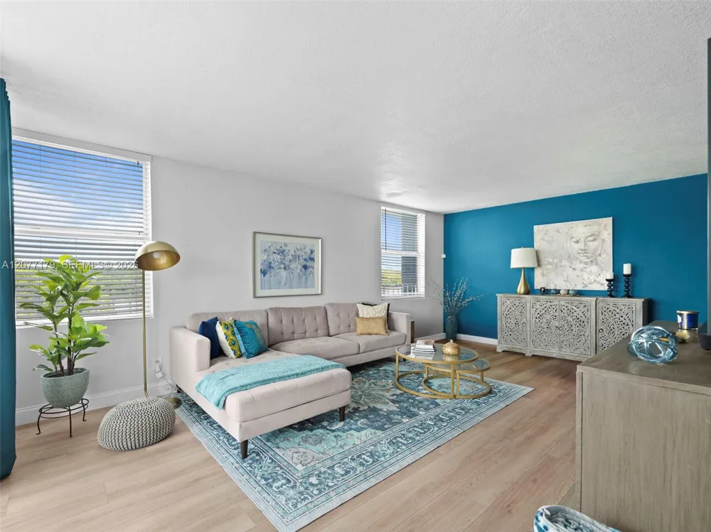 16546 NE 26th Ave #4G North Miami Beach, FL 33160