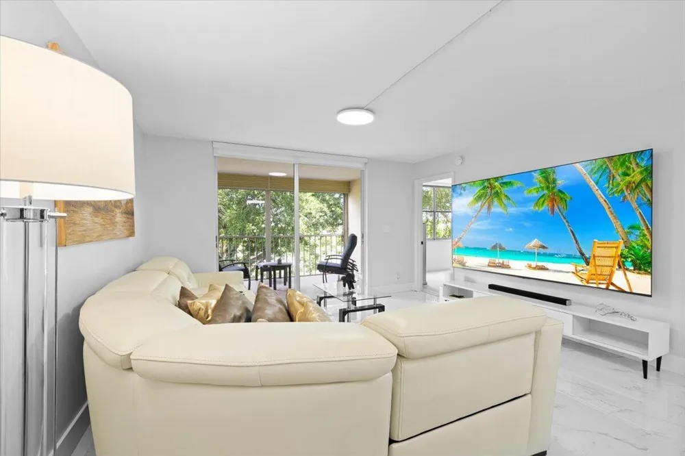 4570 NW 18TH AVENUE #310 Deerfield Beach, FL 33064